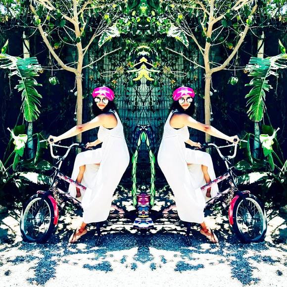 Meet your Posher, Michele - Picture 1 of 1